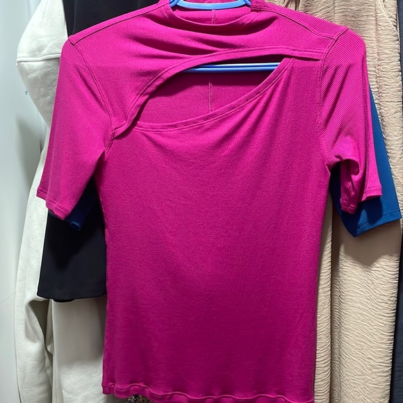 Top - Picture 1 of 3